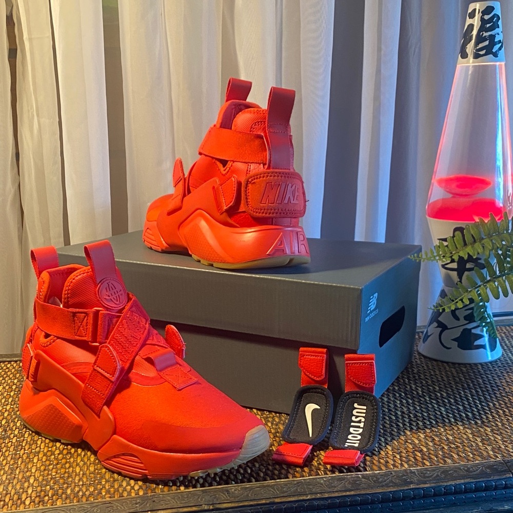 Nike Air Huarache City, Speed Red